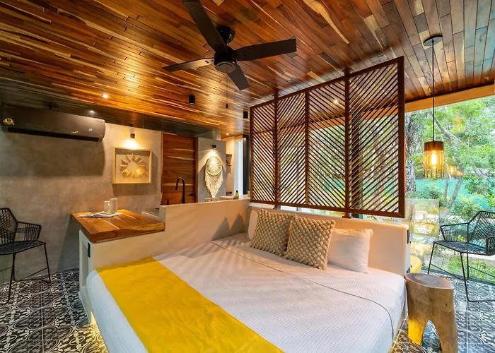 Chay Glass Jungle House * Tulum