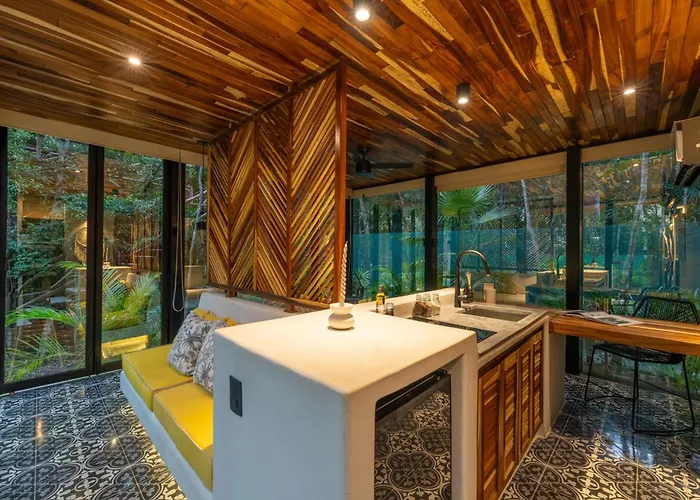 Apartment Chay Glass Jungle House Tulum