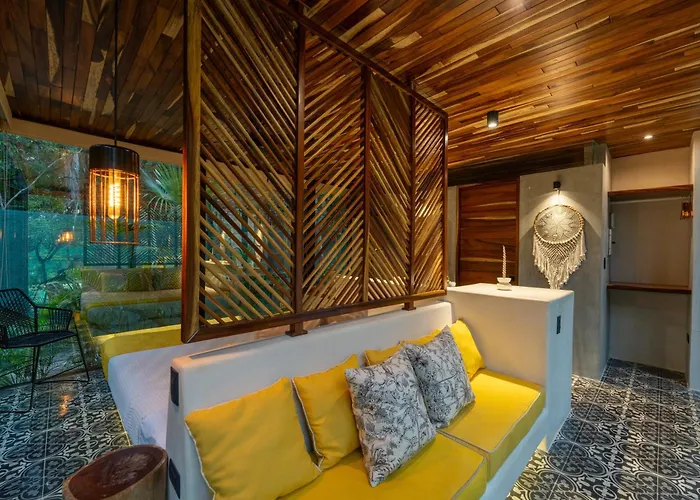 Chay Glass Jungle House * Tulum
